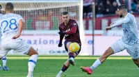 Domen Črnigoj (v sredini) je nazadnje branil barve Reggiane v 
italijanski serie B.