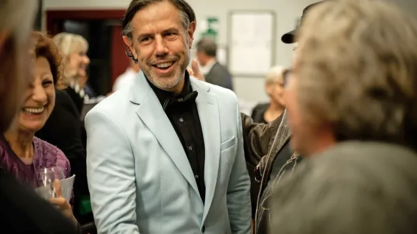 Danijel Malalan poudarja, da na sestavo predstav za vsako 
gledališko sezono vpliva več dejavnikov, vsekakor pa je “tržaškost” eden od elementov, ki je tako ali drugače vedno prisoten. 