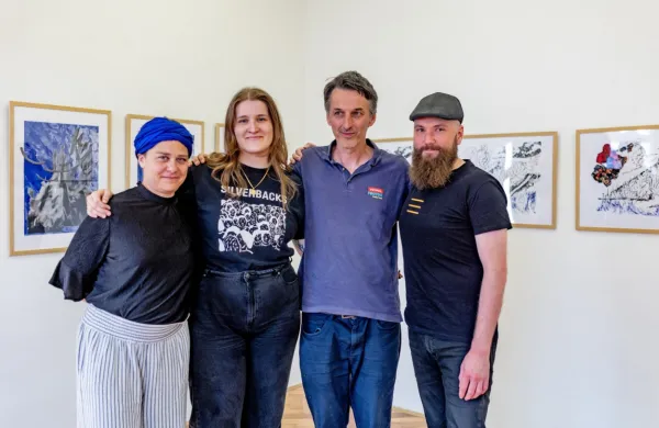 Poezijo Makse Samsa so v grafiko preslikali (z leve): Iva Tratnik, Neža Perovšek, Erik Mavrič in Adrijan Praznik