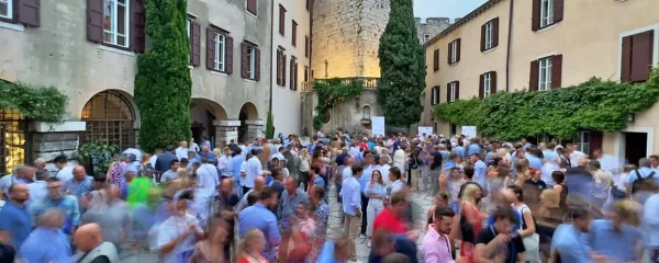 Vitovska in morje danes in jutri na Devinskem gradu