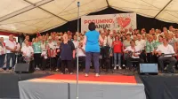 Sedem združenih zborov za Franjo: Zimzelen, Zven, Cerklanke, 
Marjetka Popovski, Coro popolare della resistenza. Partizanski 
pevski zbor in Tržaški partizanski pevski zbor Pinko Tomažič. 