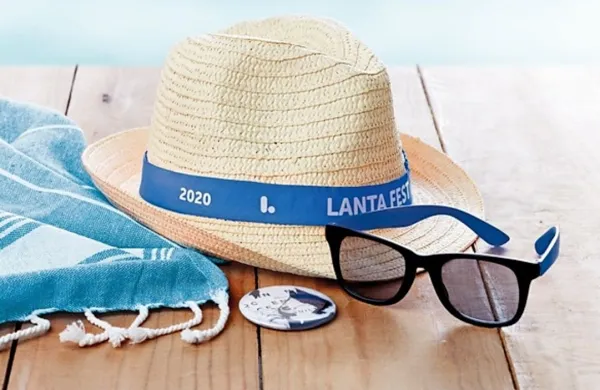 Kako povečati svojo prodajo s promocijskimi izdelki za plažo?