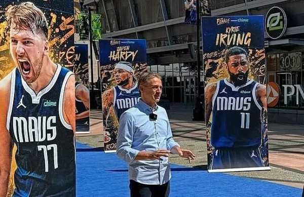 Robert Golob v Dallasu