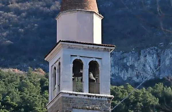 Tržaško tožilstvo se še vedno ukvarja z dolinskimi zvonovi. 