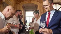 Raimonds Tomsons je z zanimanjem spoznaval slovenska vina, ki 
jih je prej poznal predvsem teoretično.