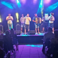 Prejšnji teden so za “čago” sredi Šempetra poskrbeli člani skupine 
Čaga Boys.