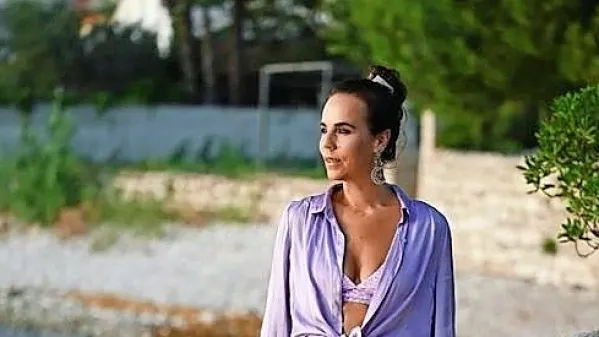 Lepi voditeljici leta ne pridejo do živega.