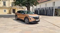 Električni Nissan je zanimivega videza in dobrih tehničnih karakteristik. Le cena ni najbolj prijazna.