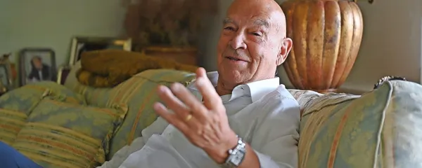Valentino Cossutta, ki so ga poslovne in zasebne poti vodile med 
severom in jugom.