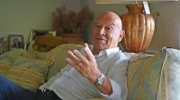 Valentino Cossutta, ki so ga poslovne in zasebne poti vodile med 
severom in jugom.