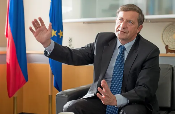 Karl Erjavec: 