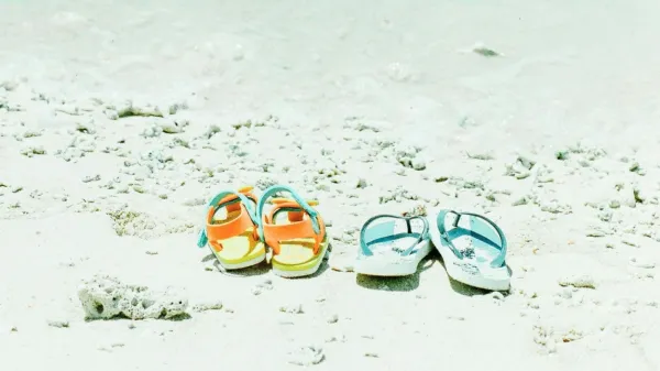 

Natikači so veliko večje leglo bakterij in glivic kot zaprti čevlji.