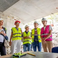 Prenova železniške postaje poteka po načrtih, povezava med postajama obeh Goric še ni zagotovljena (FOTO)