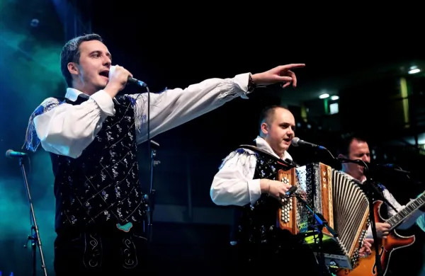 Blaž pravi, da na odru včasih težko ostane zbran