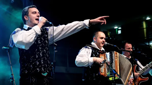 Blaž pravi, da na odru včasih težko ostane zbran