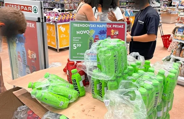 Lani so mladostniki množično kupovali pijačo Prime, letos pa, kot 
kaže, povpraševanja skoraj ni več.