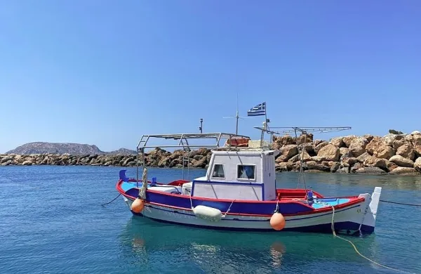 Kompas je za september odpovedal vse čarterske polete na grški 
otok Karpatos