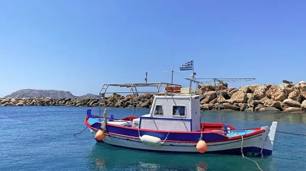 Kompas je za september odpovedal vse čarterske polete na grški 
otok Karpatos