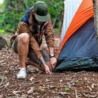 





Med spravili se pogosto izgubijo klini, zato izgubljeno pravočasno 
nadomestite.