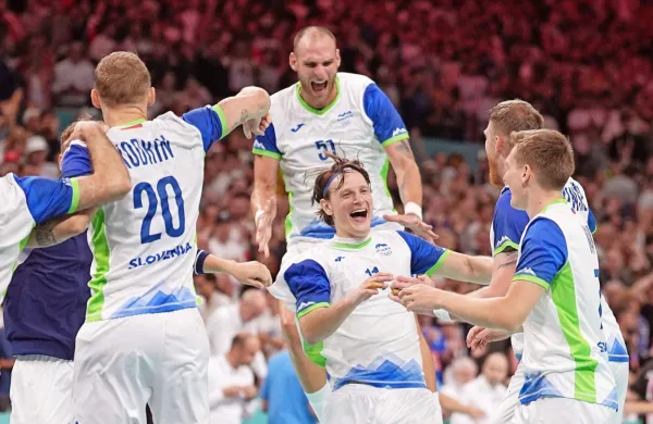 Prvi obraz iste zgodbe ...