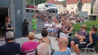 Čipkarice so za drzno razstavo dobile številna priznanja. Avstrijska 
veleposlanica Elizabeth E. Kramer jih je povabila na Dunaj.