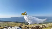 Požar  nad  Zabičami  so  pomagali gasiti  s  tremi  air  tractorji. 