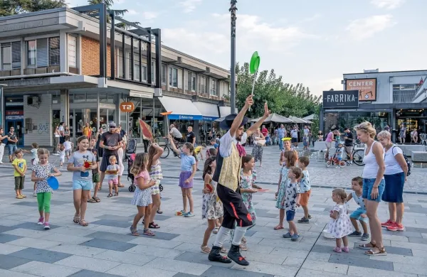 Utrinek s festivala Ustvarjalno mesto Gotropolis

