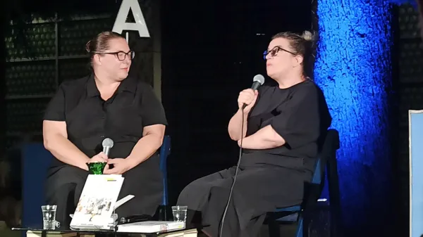 Z režiserko, pisateljico in publicistko  Ivano Djilas se je pogovarjala 
igralka, letošnja prejemnica tantadruja za igralske stvaritve Ana 
Facchini. 