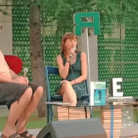 Anja Mugerli je letošnja prejemnica nagrade kresnik za roman 
Pričakovanja.