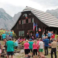 Češka koča na Spodnjih Ravneh je najstarejša planinska koča v 
Sloveniji. 
