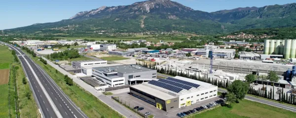 Ajdovščina je razvojno izstopajoča primorska občina.