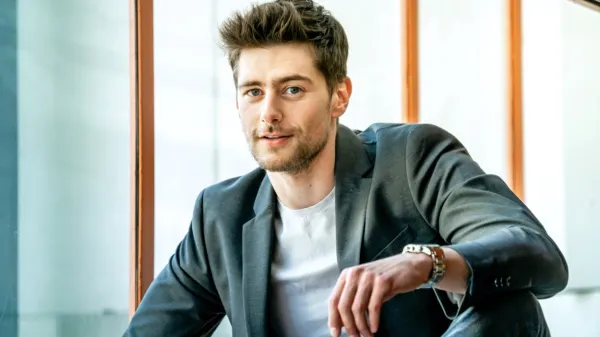 Zvezdnik serije Skrito v raju sanja o New Yorku