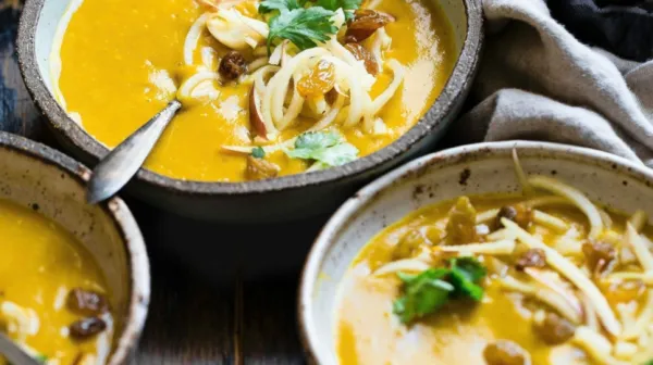 Krompir  je zelo uporaben predvsem pri zgoščevanju juh in  enolončnic.

