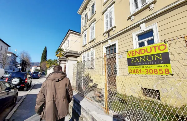 Vse več Novogoričanov stanovanja išče v bistveno cenejši sosednji 
Gorici.