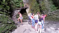 Slap Kozjak je od aprila  do konca avgusta obiskalo 88.000 ljudi oziroma tretjina več kot v enakem obdobju lani.  
