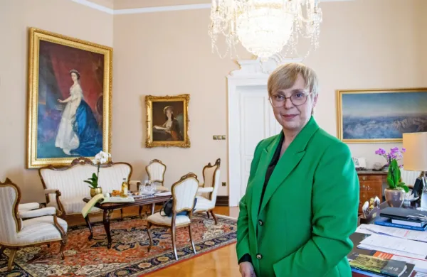 Nataša Pirc Musar je spet sklicala posvet s strokovnjaki, tokrat o o 
pravici do zdravega življenjskega okolja. 