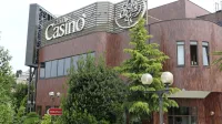 Grand Casino Portorož deluje v hotelu Metropol, a ker je obiskovalcev in prometa vse manj, bi se radi preselili v center 
Portoroža ter potrebujejo soglasje občine.