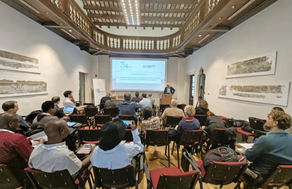 V Centru humanističnih znanosti ZRS Koper je 19. in 20. septembra 2024 potekala mednarodna znanstvena konferenca o 
ekonomskih vidikih jugoslovanske neuvrščenosti , ki so jo skupaj organizirali sodelavci Inštituta za zgodovinske študije ZRS Koper 
in sodelavci Raziskovalne platforme za preučevanje transformacij v vzhodni Evropi, ki deluje v okviru Univerze na Dunaju.