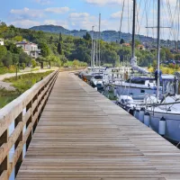 Do 20. oktobra čas za vlogo za privez v Jernejevem kanalu: prostora za 242 plovil