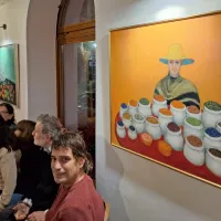Družina Zelenko je družina akademsko izobraženih umetnikov. Vnuk Marko Zelenko (desno) je kipar, sin Rok 
Zelenko (drugi z desne) pa  slikar. Na fotografiji  sta ob eni od razstavljenih slik še Zelenkovi pravnukinji Raja 
in Tita ter njuna babica Leonida Bernetič Zelenko.   