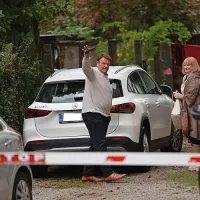 Minuli četrtek se je Pavel Rupar na izredno sejo vrha stranke Glas 
upokojencev pripeljal z osebnim vozilom znamke mercedes, ki ga 
vozi zadnje leto dni.