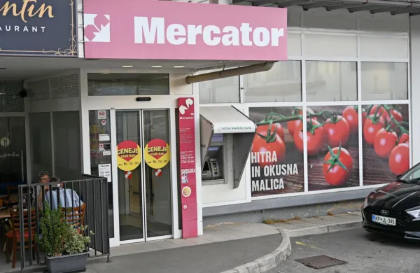 “Zapiranje in odpiranje maloprodajnih objektov je normalen 
proces, v katerem trgovci zamenjujejo manjše, manj profitabilne 
enote za tiste z višjo profitabilnostjo,” pojasnjujejo v Mercatorju. 