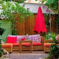 Blazine   pred zimo operite in shranite na suhem.