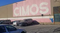 Tudi v Cimosovem obratu v Senožečah so včeraj pripravili 24-urno 
stavko, a  je bil odziv članov manjši kot v obratu v Vuzenici.