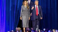 Primite se za sedla, vrača se Trump
