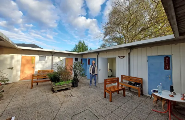 V Novi Gorici so danes v okviru programa Goriška varna soba 
odprli prvo varno sobo za uživanje drog.