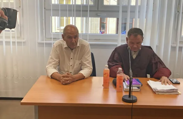 Janez Janša in odvetnik Franci Matoz