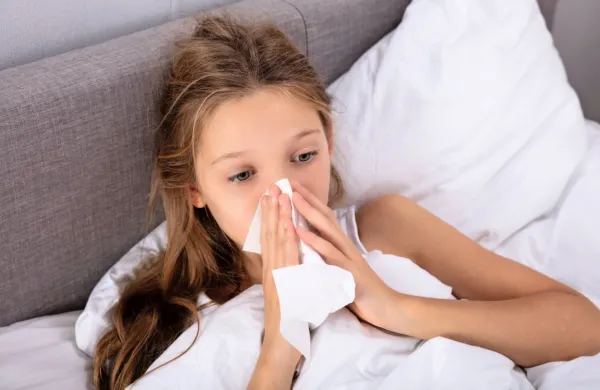 Bakterijska pljučnica napada zlasti šolarje in manjše otroke.