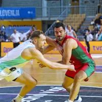Selektor Sekulić kritik ne vidi in ne sliši (FOTO)