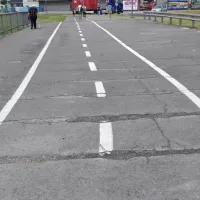 Za promet opuščeni most pri avtobusni postaji je v slabem stanju 
tudi za kolesarje.